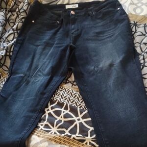 YMI Black Skinny Jeans with Sleek Fit